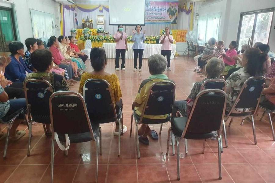 4 ก.ค.68 กิจกรรมการให้ความรู้ การดูแลสุขภาพผู้สูงอายุเมื่อเกิดโรค (ความดัน เบาหวาน ไขมัน และโรคอื่นที่พบในผู้สูงอายุ )